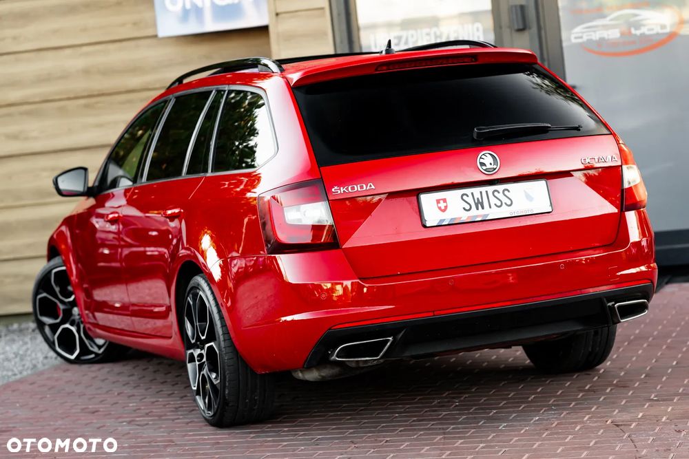 Skoda Octavia 2.0 TDI 4x4 DSG RS - 9