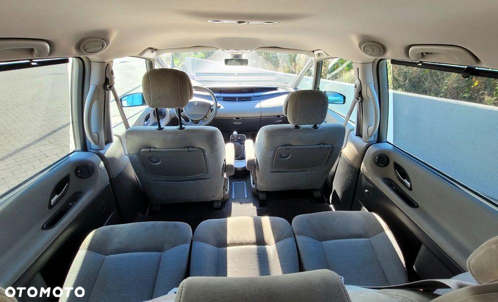 Renault Espace 2.2 dCi Privilege - 6