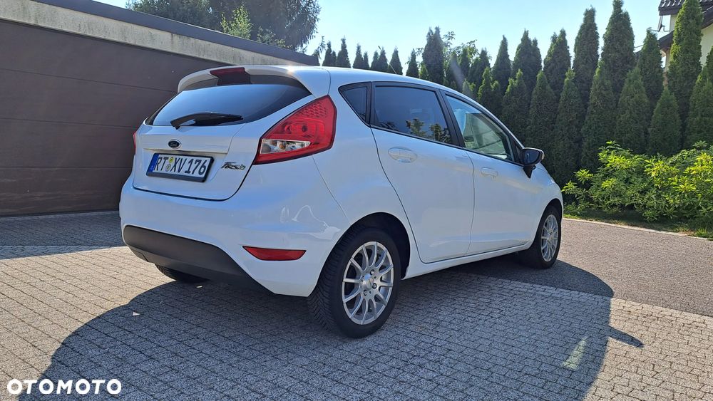Ford Fiesta - 6