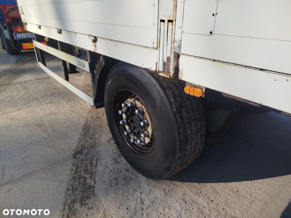 Renders Przyczepa burtowa tandem 7 m budowlanka górny sprzęg - 9