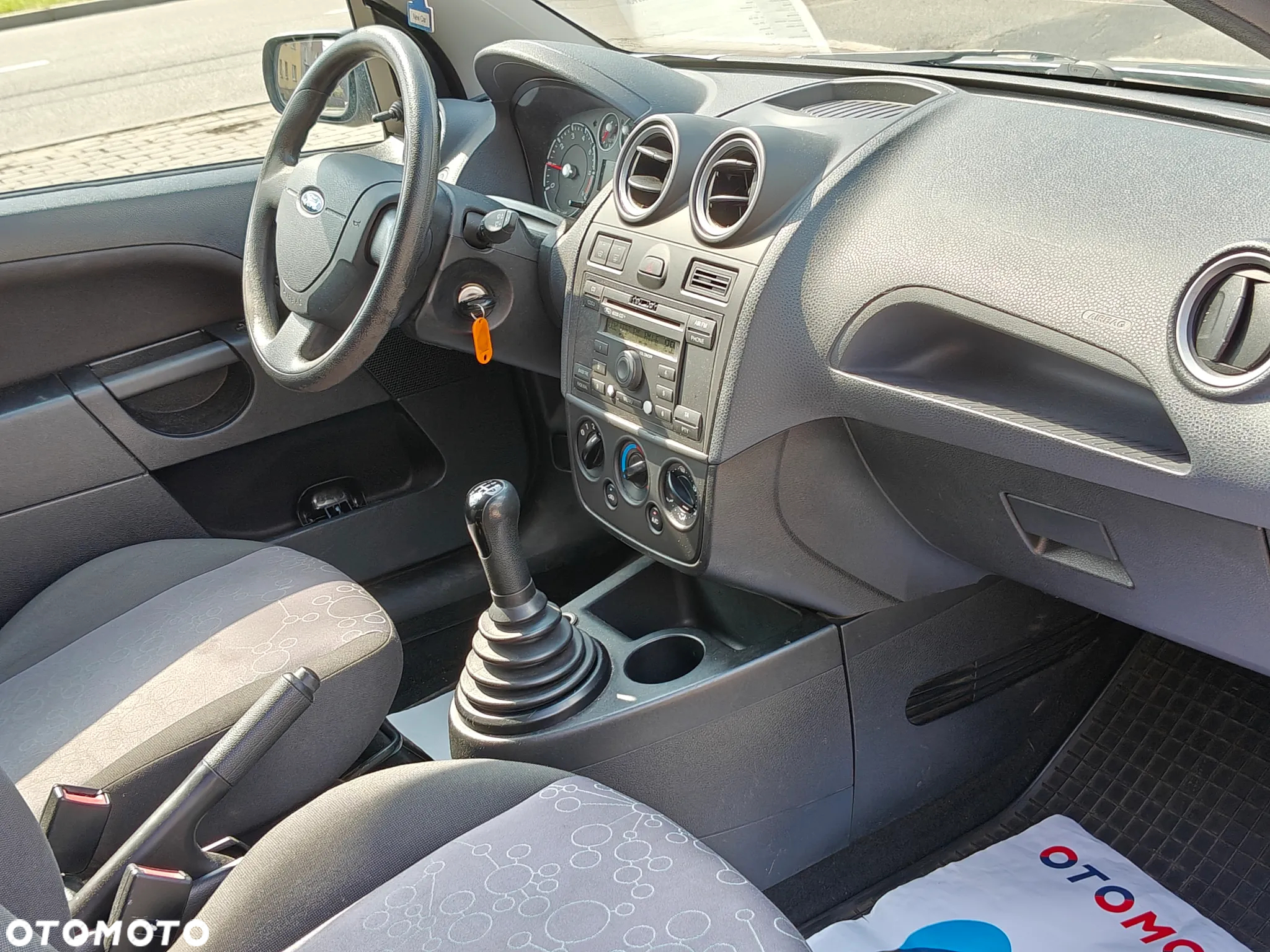 Ford Fiesta 1.3 We will Rock You - 18