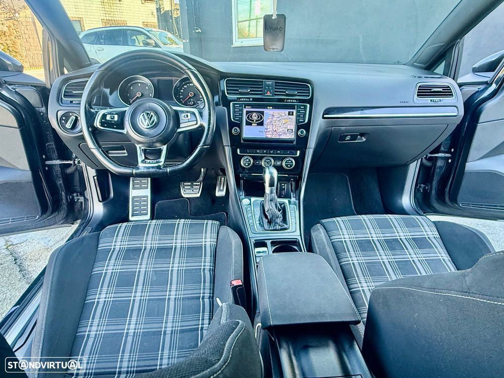 VW Golf 2.0 TDi GTD DSG - 8