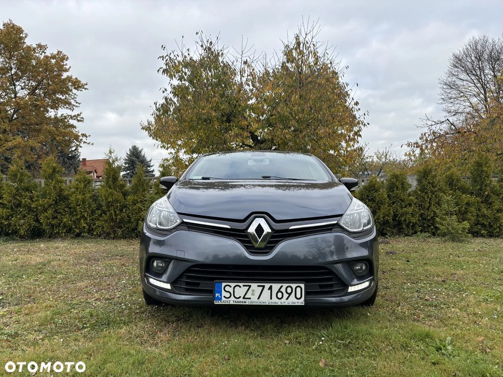 Renault Clio - 2