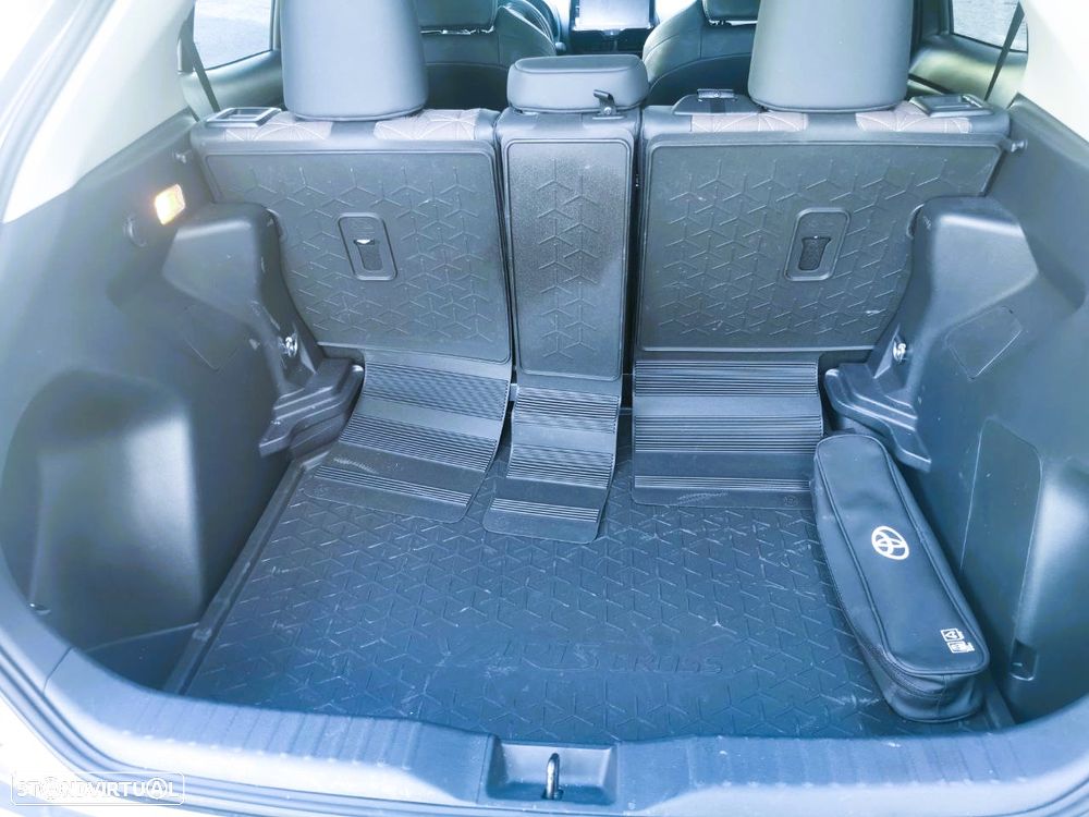Toyota Yaris Cross 1.5 HDF Luxury - 8