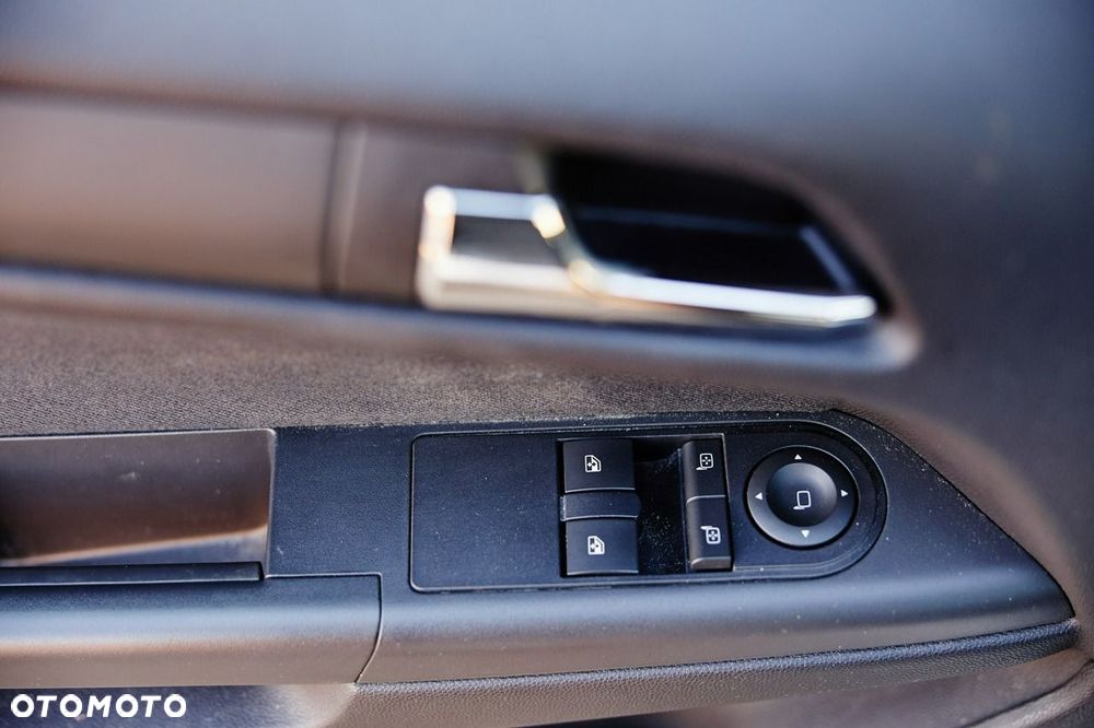 Opel Astra - 17