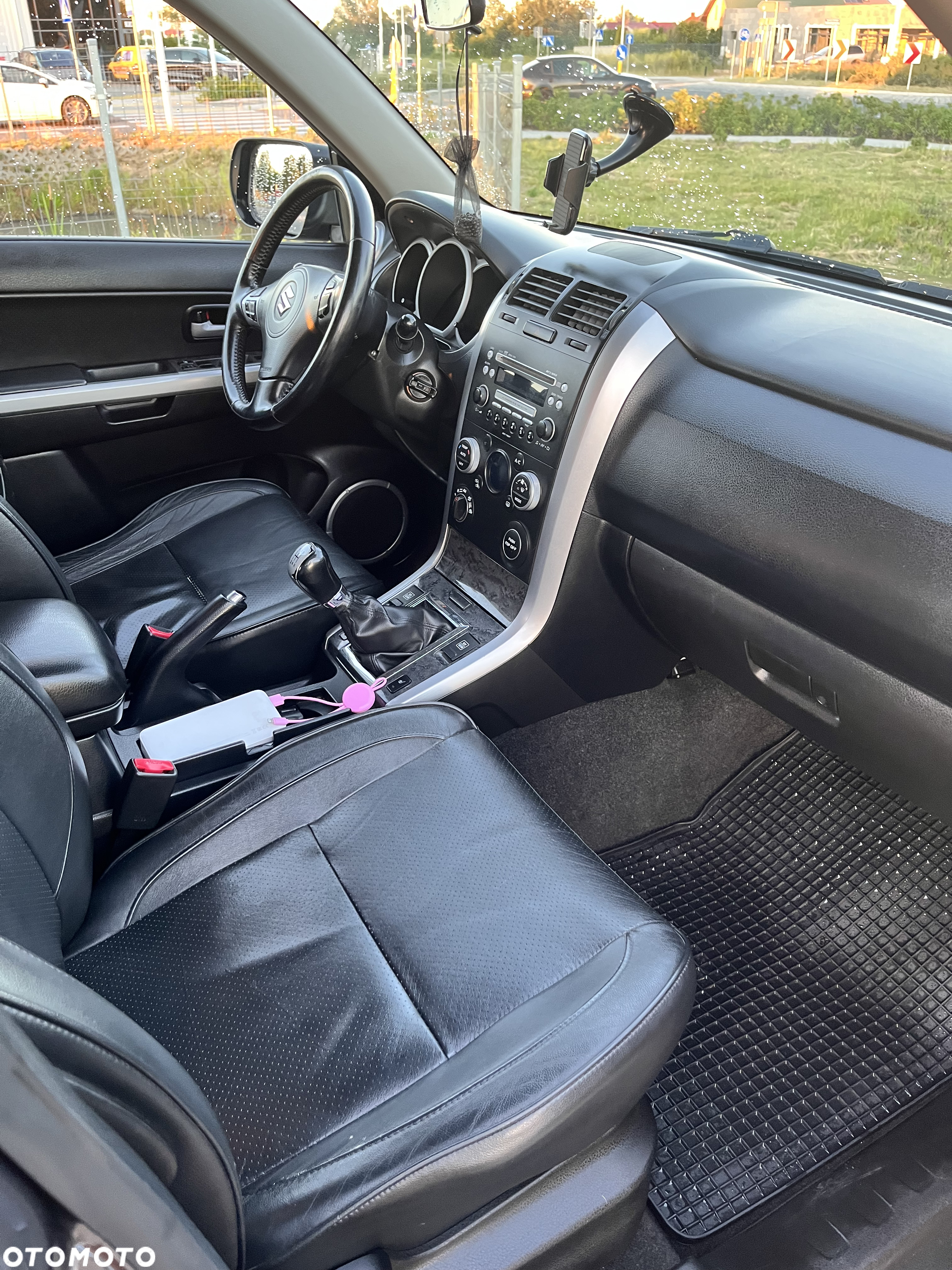 Suzuki Grand Vitara 1.9 DDiS De Luxe - 14
