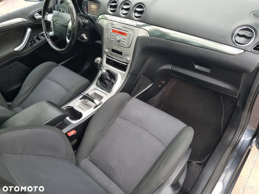 Ford S-Max 2.0 TDCi Titanium - 25