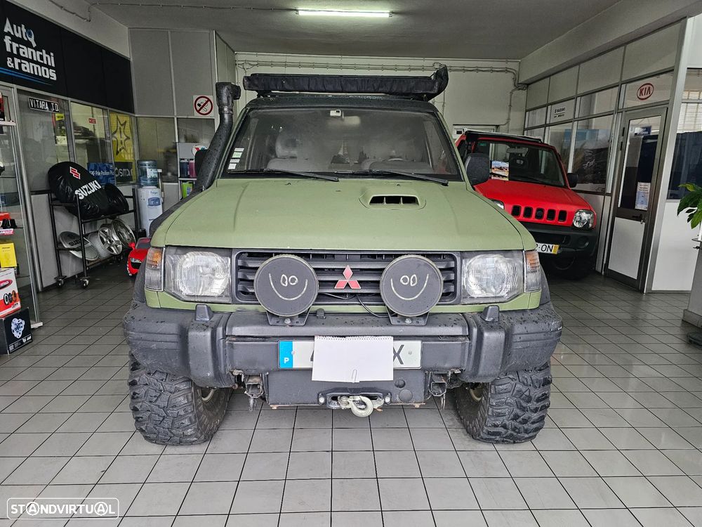 Mitsubishi Pajero 2.8 TD GLX Longo - 11