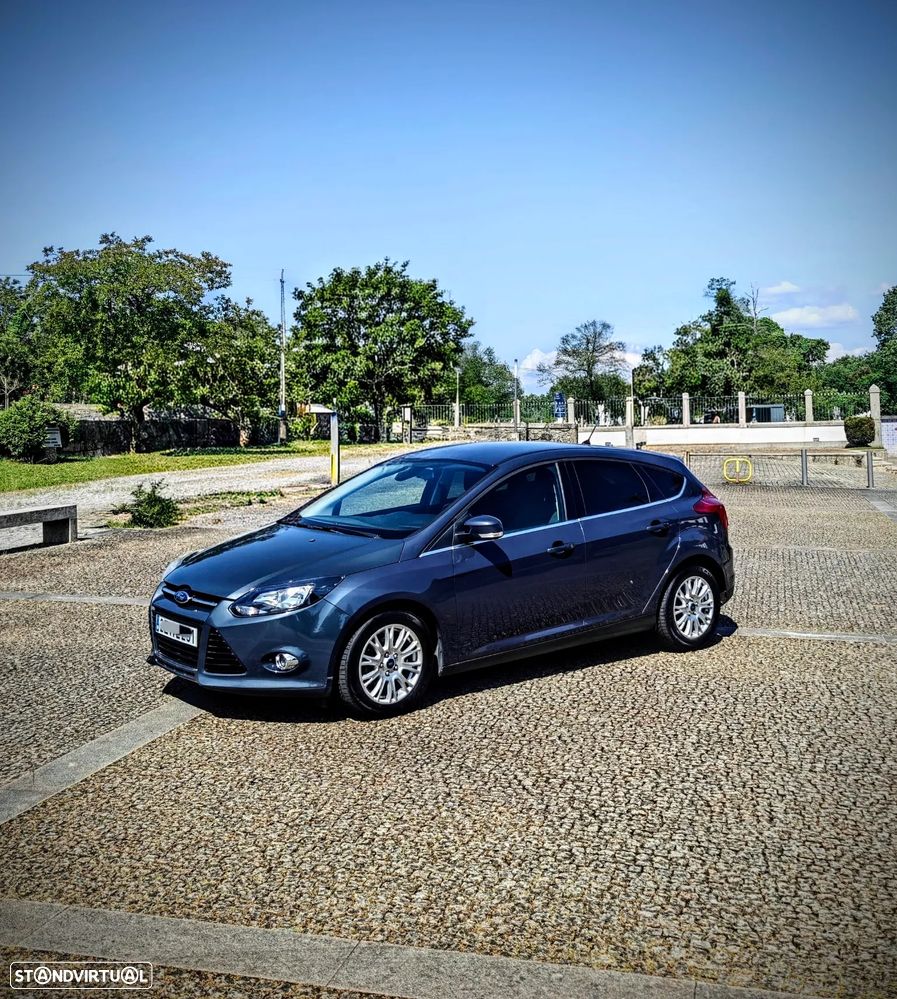 Ford Focus 1.6 TDCi DPF Titanium - 16