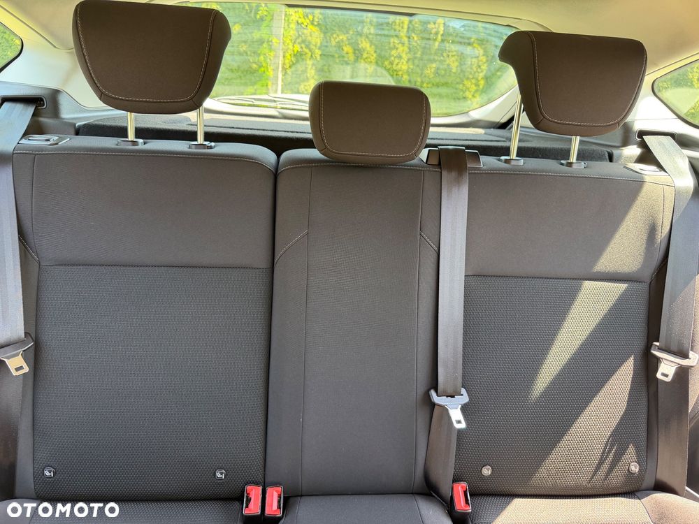 Ford Focus 1.6 Ambiente Start - 31
