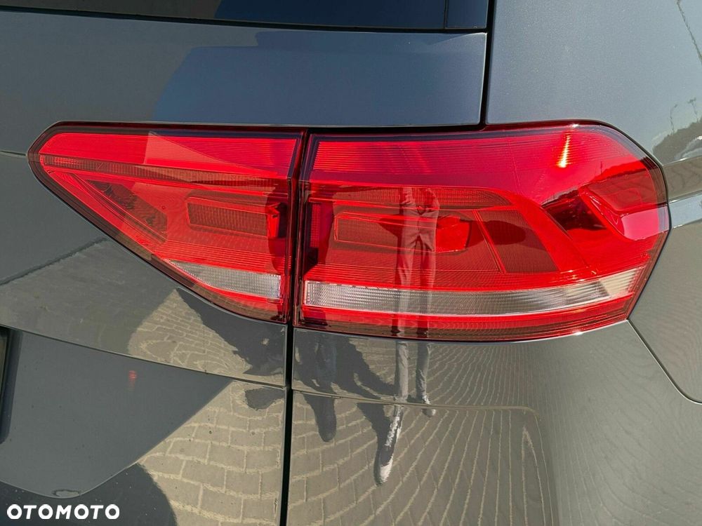 Volkswagen Touran 1.5 TSI EVO Comfortline - 19