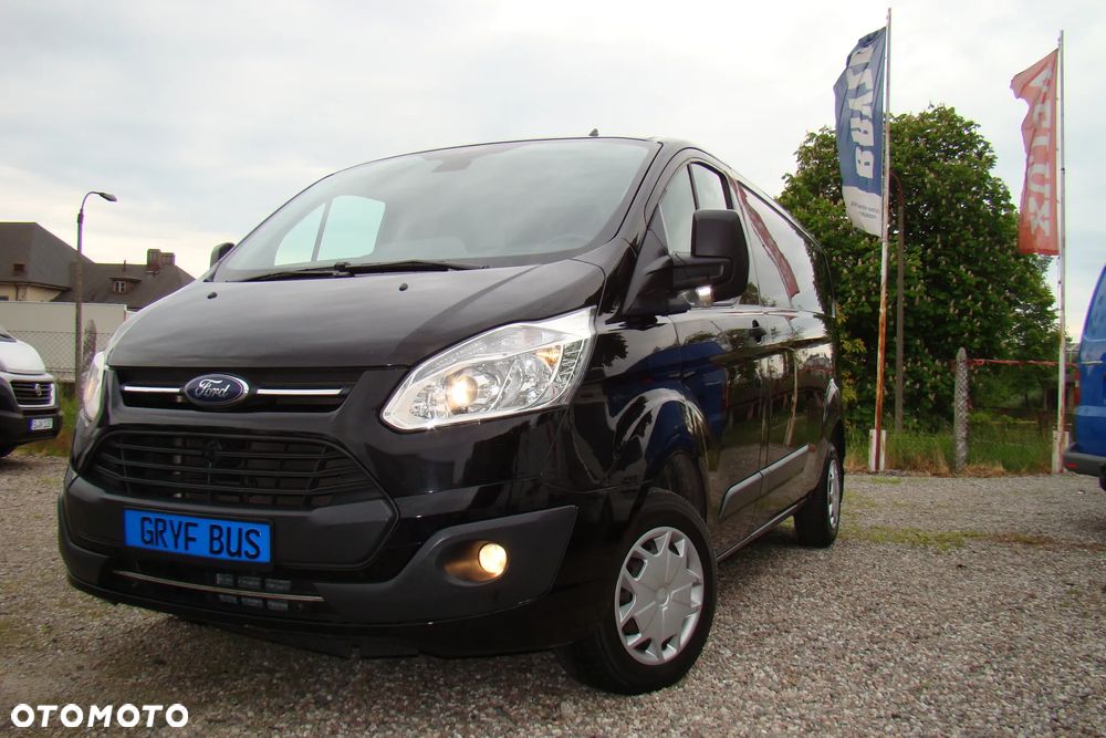 Ford Custom - 1