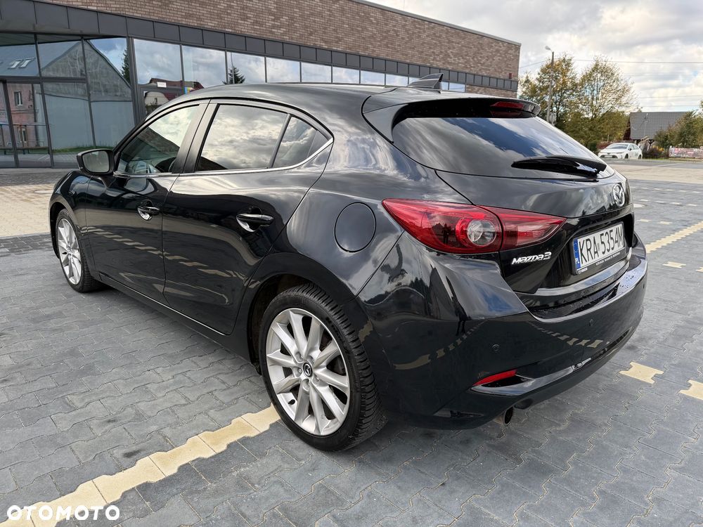 Mazda 3 2018 photo 4