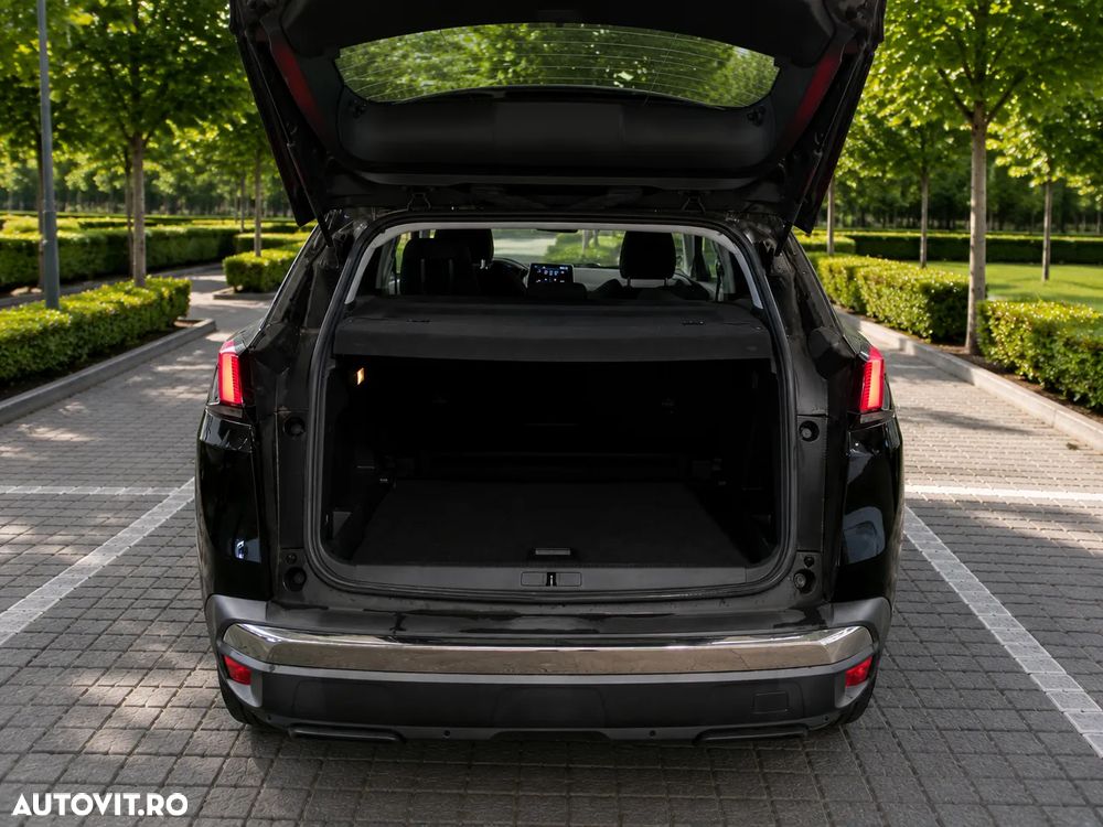 Peugeot 3008 1.2 PureTech S&S EAT8 Allure - 6