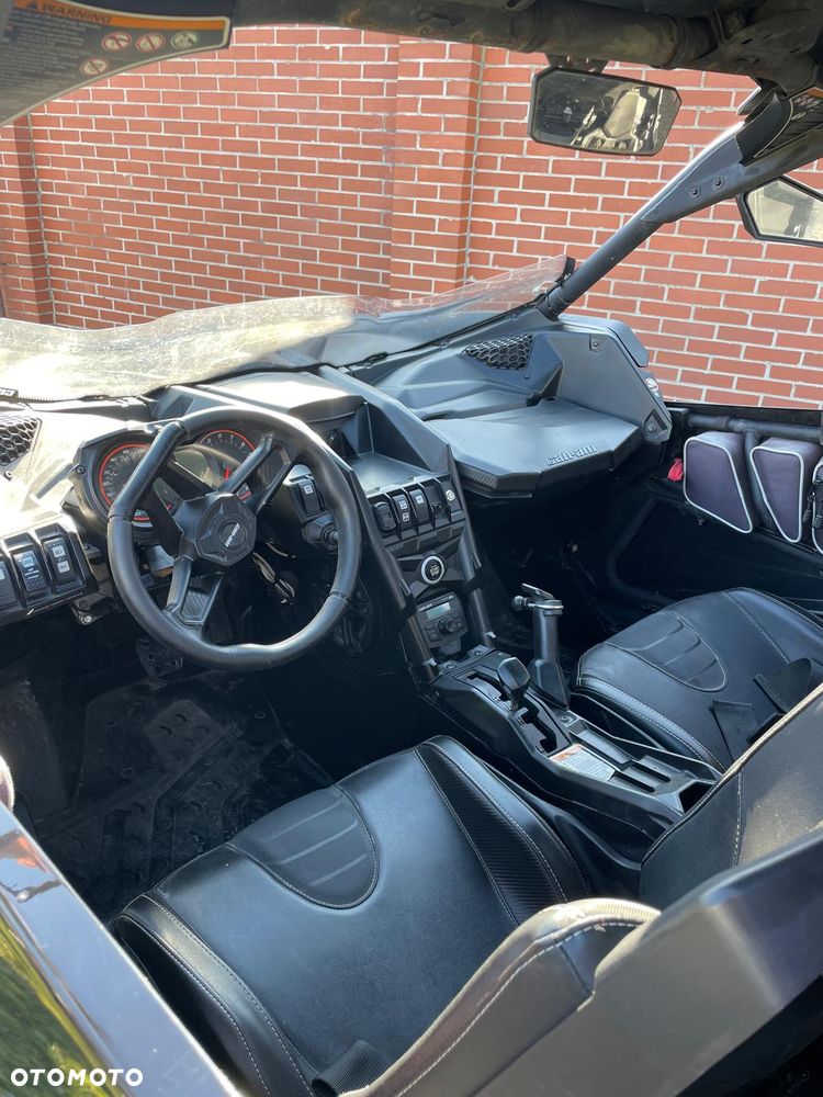 Can-Am Maverick - 6