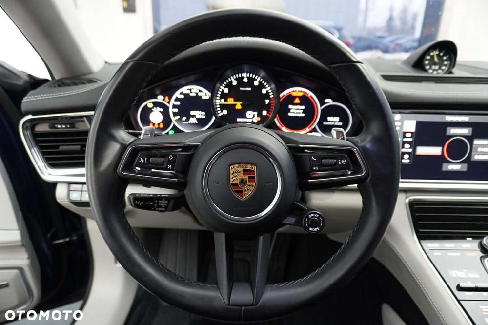 Porsche Panamera 4S E-Hybrid - 23