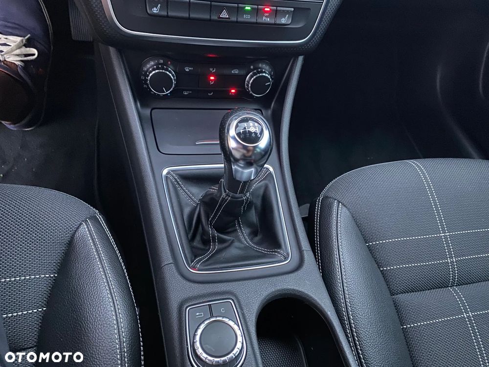 Mercedes-Benz Klasa A 180 - 30