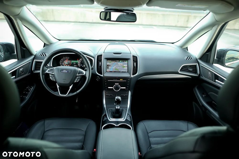 Ford Galaxy 2.0 TDCi Titanium - 23