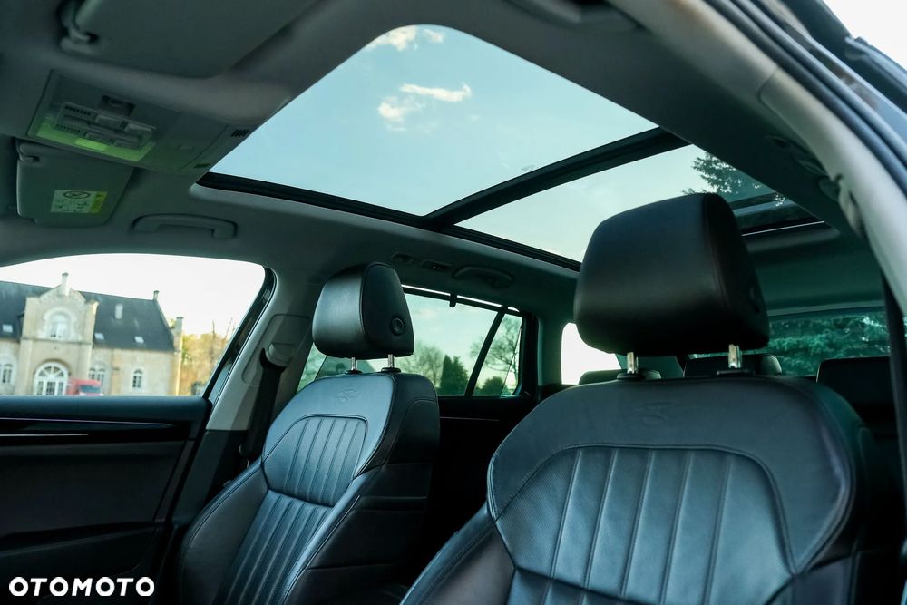 Skoda Superb 2.0 TDI 4x4 DSG L&K - 20
