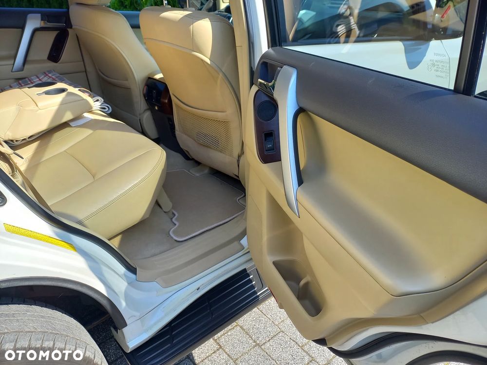 Toyota Land Cruiser LC 2.8 D-4D Invincible - 15