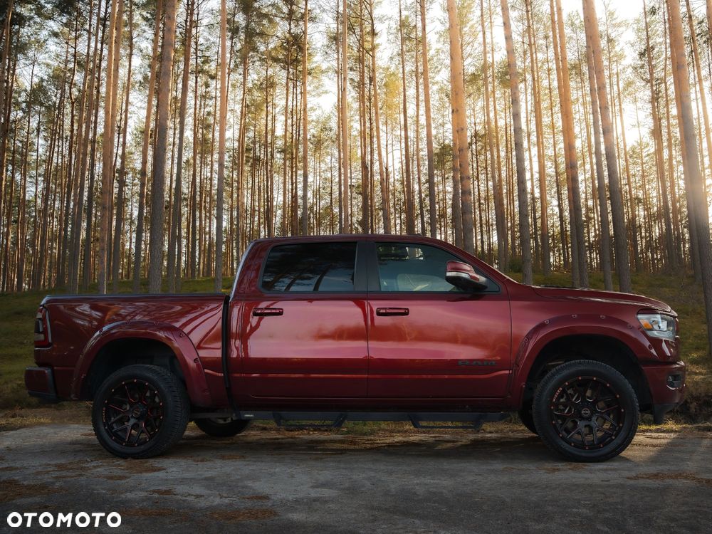 RAM 1500 Crew Cab Laramie - 4
