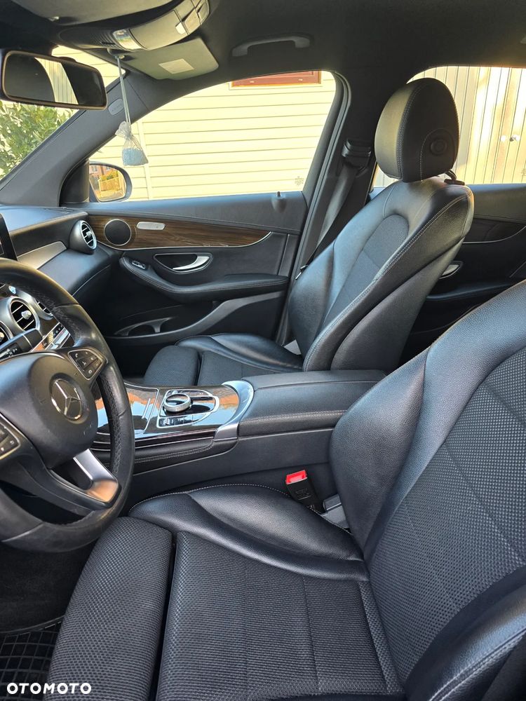 Mercedes-Benz GLC 220 d 4Matic 9G-TRONIC - 15