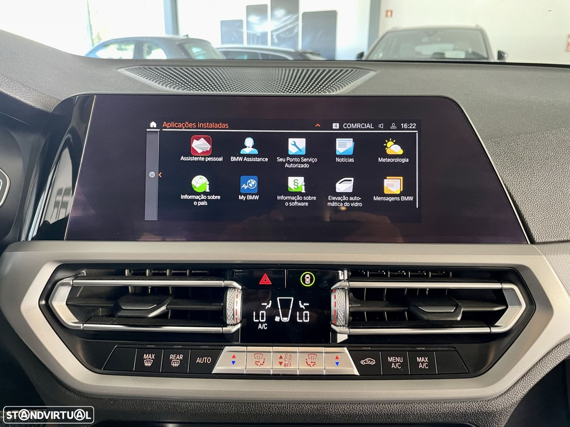 BMW 318 d Touring Auto - 30