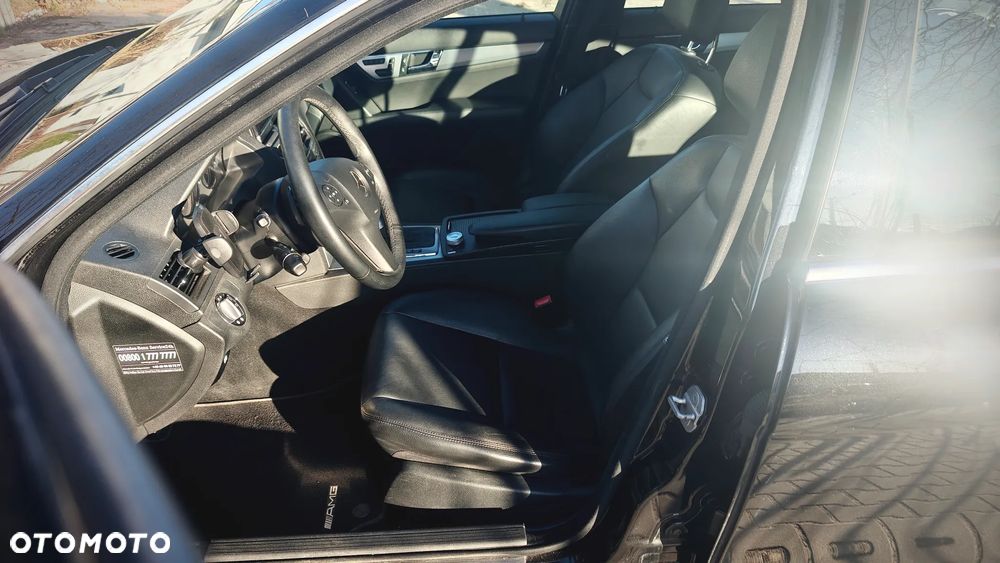 Mercedes-Benz Klasa C 320 CDI 7G-TRONIC Avantgarde - 25