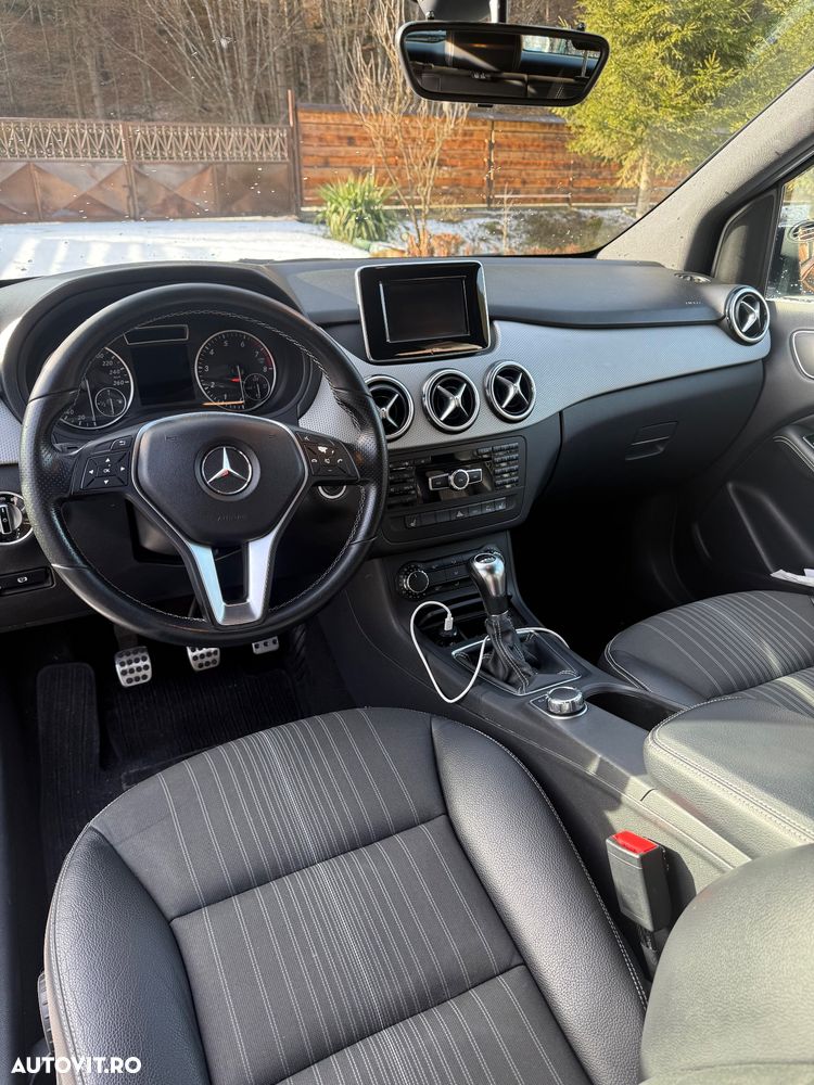Mercedes-Benz B 180 BlueEfficiency - 8