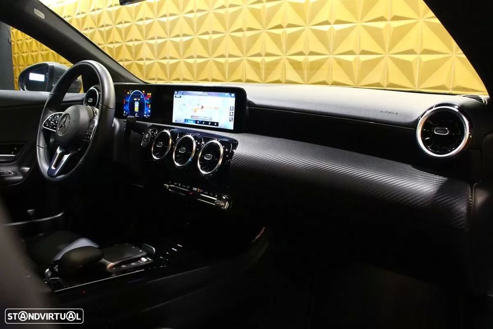 Mercedes-Benz CLA 250 e Progressive - 12