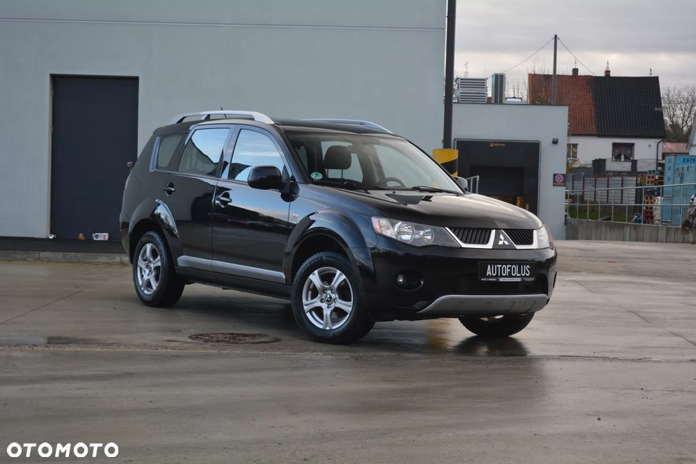 Mitsubishi Outlander - 7