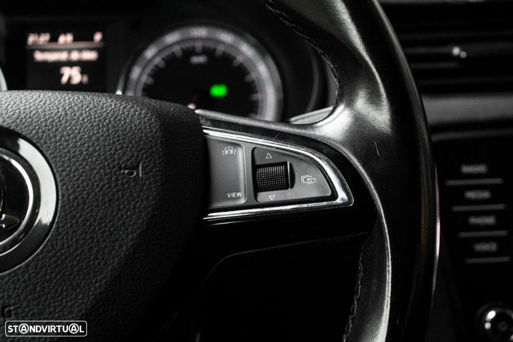 Skoda Octavia Break 1.6 TDI DSG Style - 15