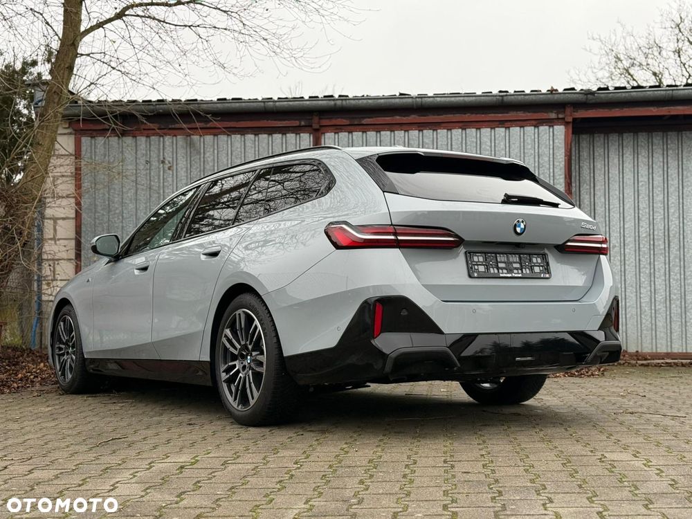 BMW Seria 5 520d - 14