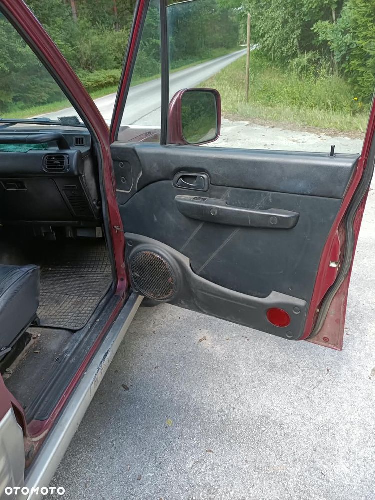 Hyundai Galloper LWB7 3.0 V6 - 8