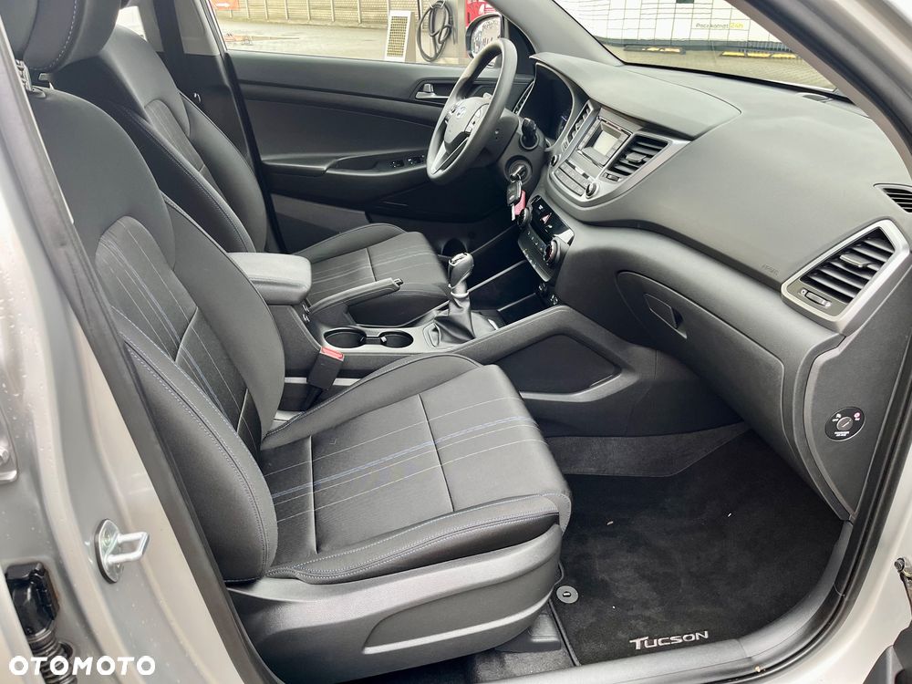 Hyundai Tucson blue 1.7 CRDi 2WD Classic - 14