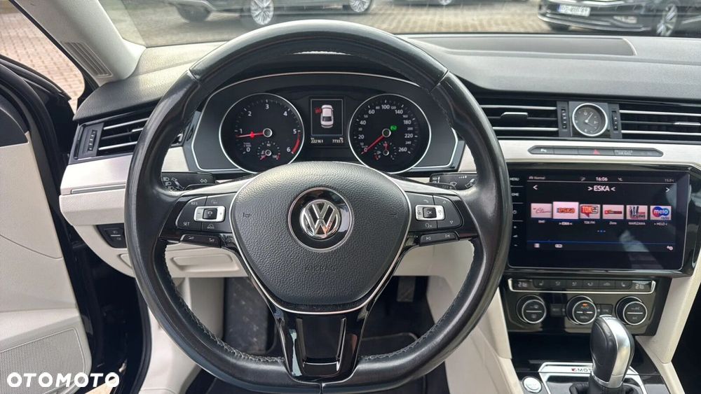 Volkswagen Passat 2.0 TDI BMT 4Mot Highline DSG - 18