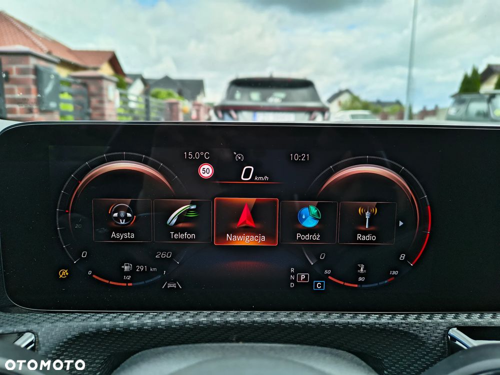 Mercedes-Benz CLA 180 7G-DCT - 28