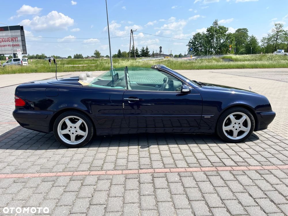 Mercedes-Benz CLK - 3