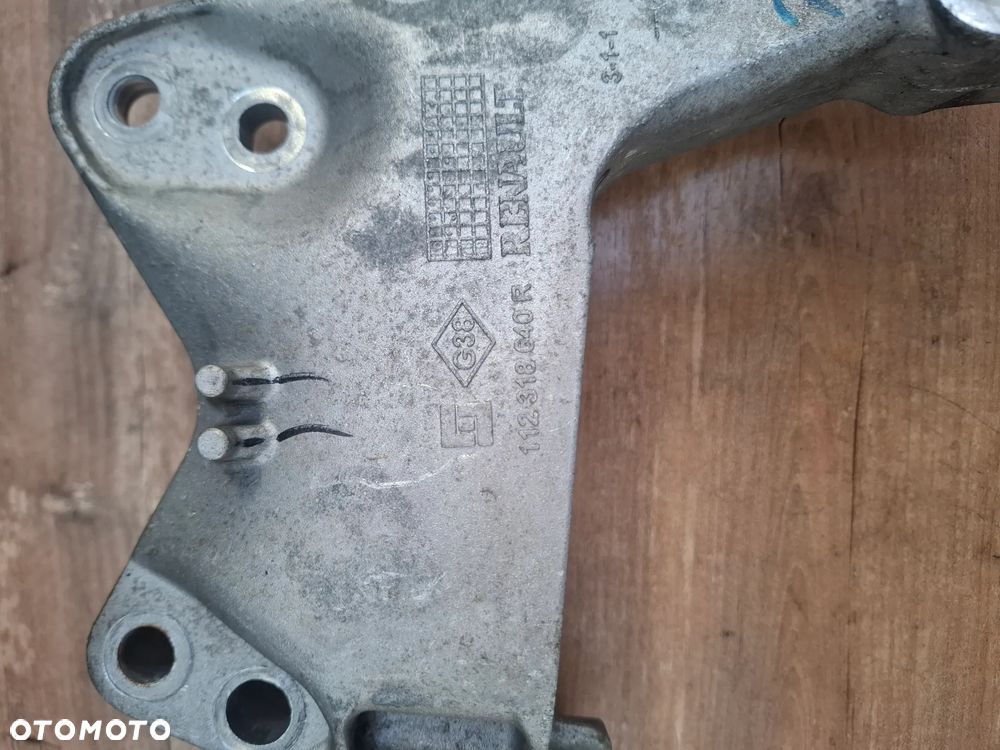 Renault 1,6 DCI łapa silnika 112318640R - 3