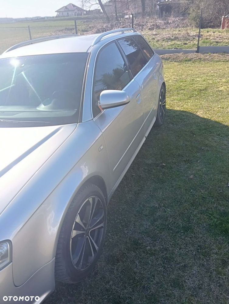 Audi A4 Avant 2.0 TDI DPF quattro - 19