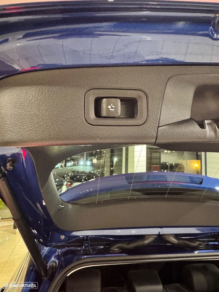 Mercedes-Benz GLA 250 e Progressive - 13