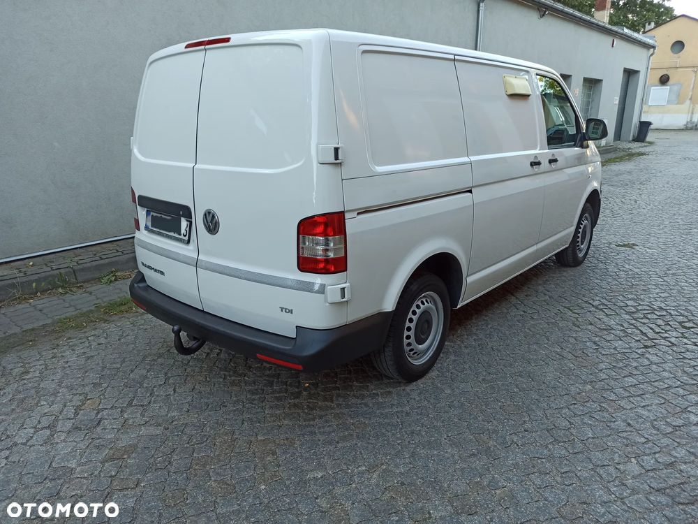 Volkswagen Transporter 2015R T5 Lift 2.0TDi Klima Skrzydełka Hak 2500kg z Niemiec Koła Lato + Zima - 4