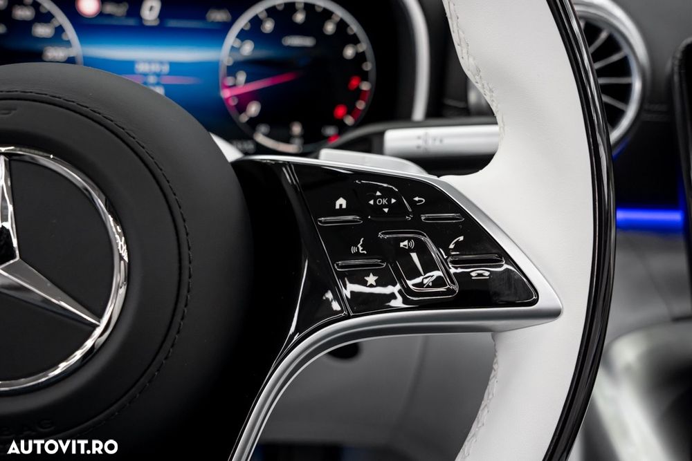 Mercedes-Benz SL Maybach 680 Monogram Series - 34
