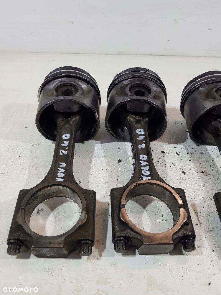 tłok + korbowód 81l118 volvo s60 i v70 ii 2.4 d5 d5244t - 2