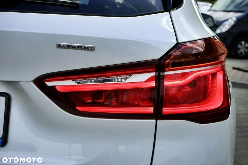 BMW X1 - 14