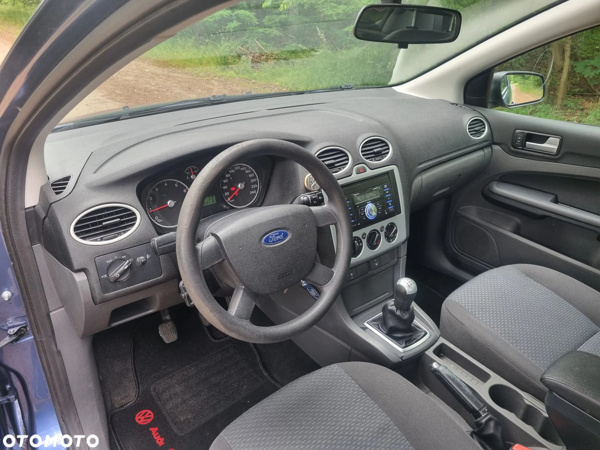 Ford Focus 1.4 16V Ambiente - 27