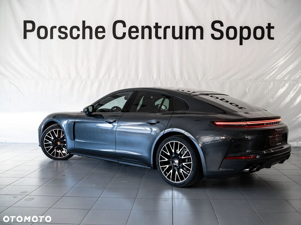 Porsche Panamera 4 - 4