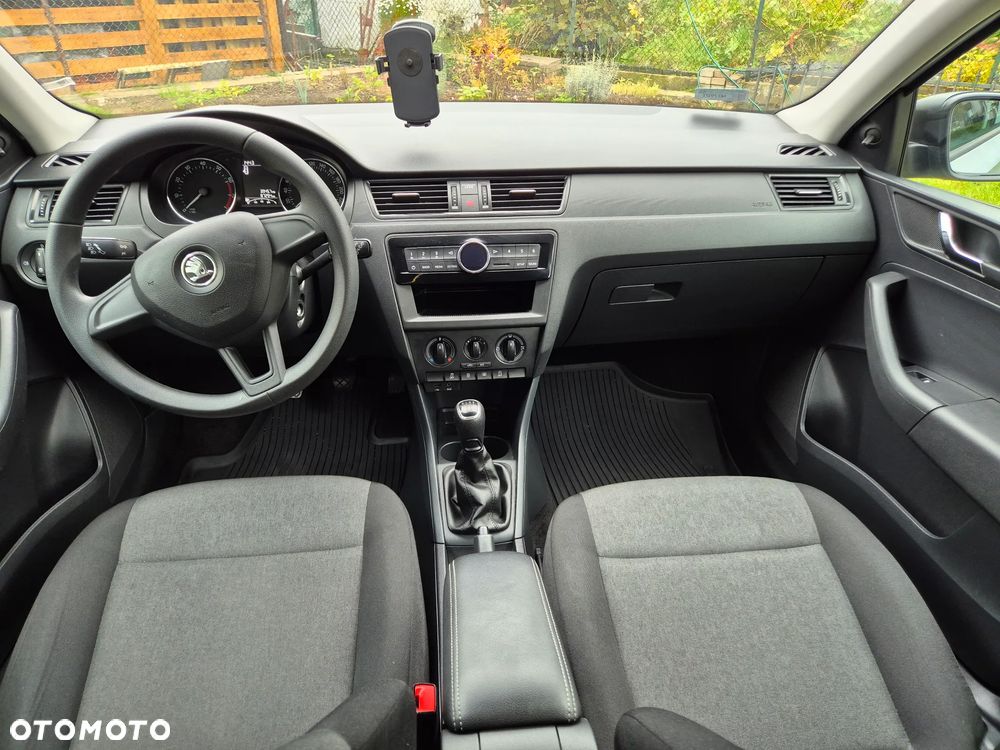 Skoda RAPID - 9