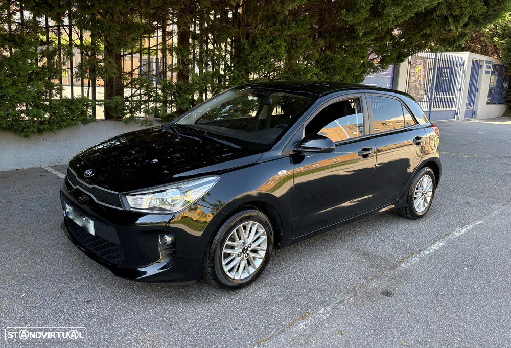 Kia Rio 1.2 CVVT Urban - 27