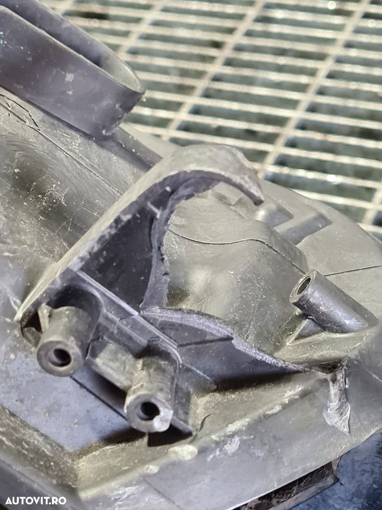 Far Stanga Volkswagen Tiguan 5N Facelift 2011 - 2015 SUV 4 Usi (953) Fara xenon CRĂPAT ... - 8